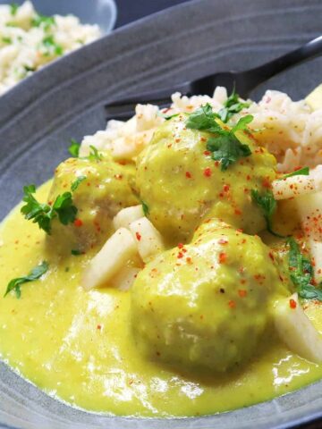 billede med boller i karry