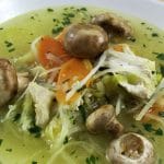 asiatisk_kyllingesuppe_1 Asiatisk kyllingesuppe med et twist