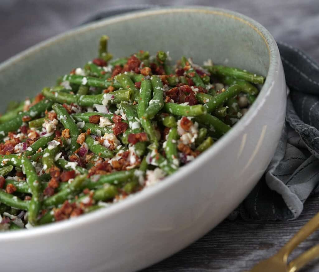 Bønnesalat med bacon