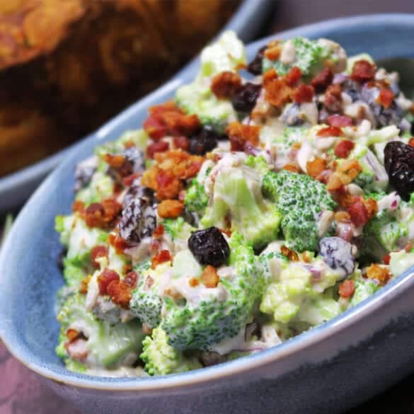 broccolisalat Broccolisalat