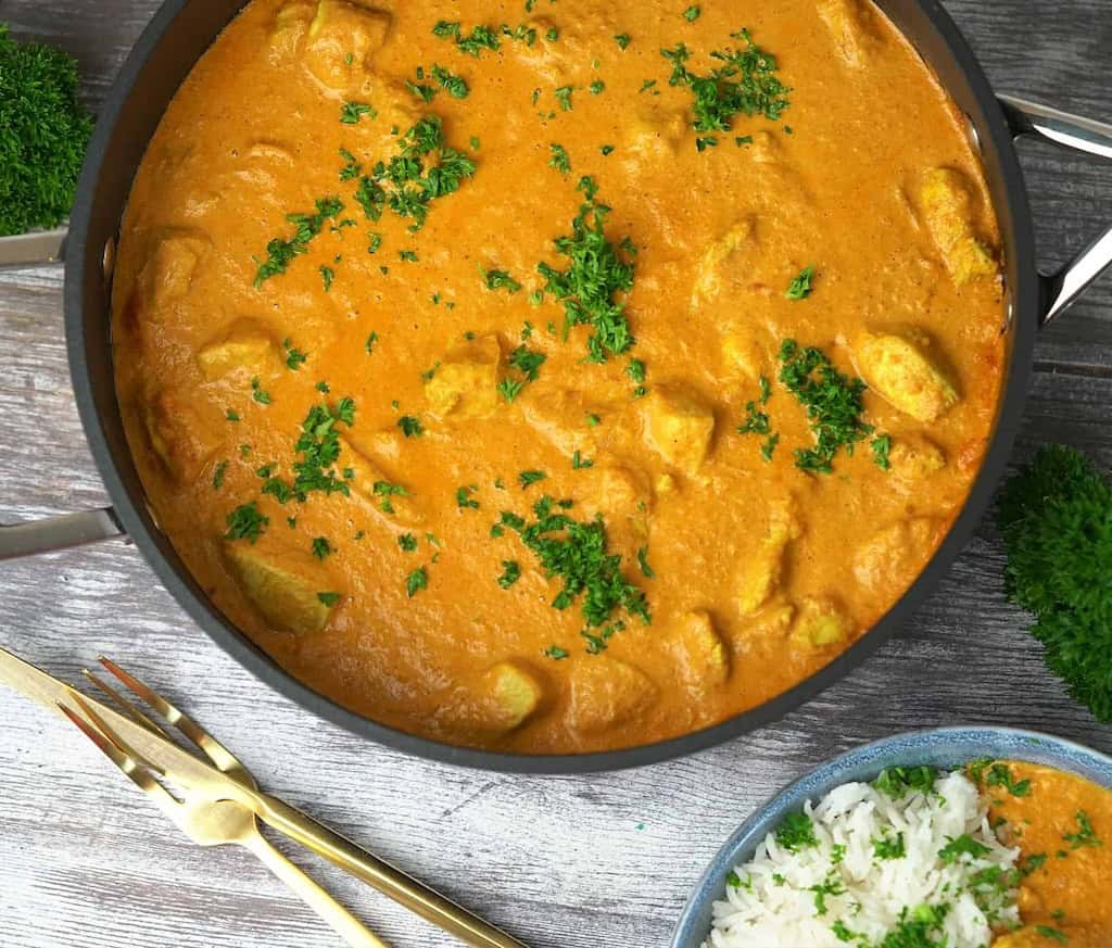 Butter chicken (nem opskrift på populær indisk smørkylling)