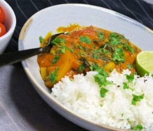 Vegansk kartoffelgryde i karry