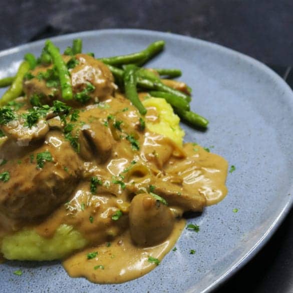 frikadeller-i-fad-opskrift Frikadeller i fad