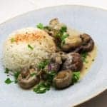 flamberet-svampe-stroganoff Flamberet svampe stroganoff