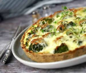 Billede af broccolitærte.