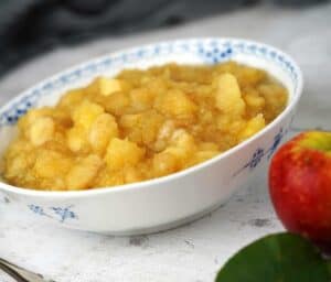 billede med æblegrød