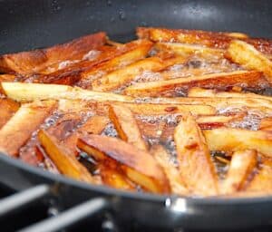 Billede af pommes frites.