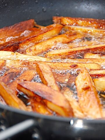 Billede af pommes frites.